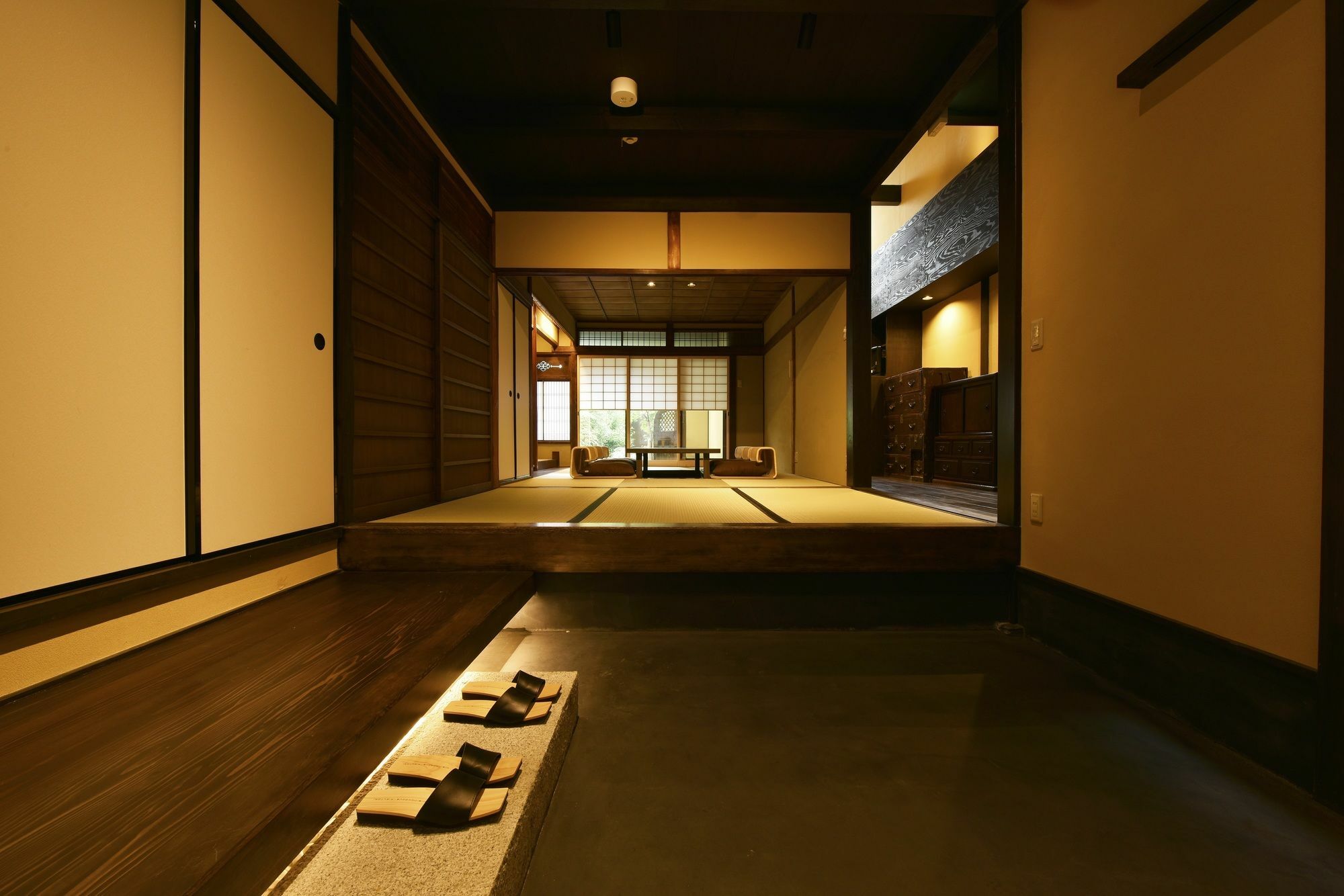 京都市 藏や 千本三条ヴィラ エクステリア 写真